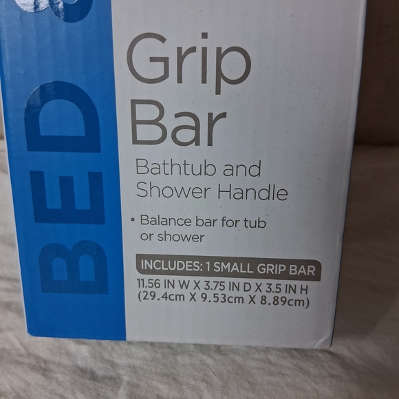 Equate White and Black Grip Bar for Bath and Shower- You Will Get Both - Picture 6 of 7